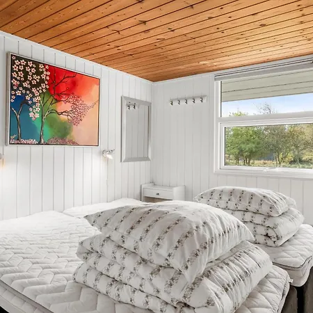 Сasa de vacaciones Lovely House In Scenic Surroundings Thyholm