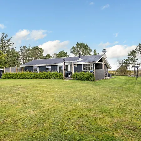 Lovely House In Scenic Surroundings Thyholm