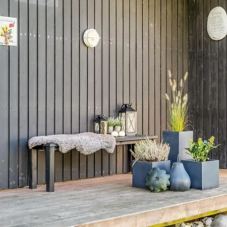 Lovely House In Scenic Surroundings Thyholm