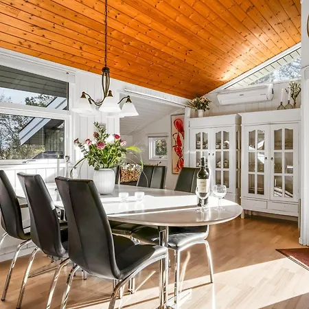 Lovely House In Scenic Surroundings * Thyholm